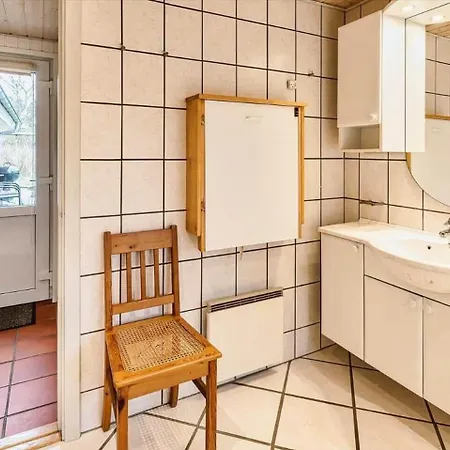 بيت للعطل Ve228-vejers-strand-muffparken-3 *
